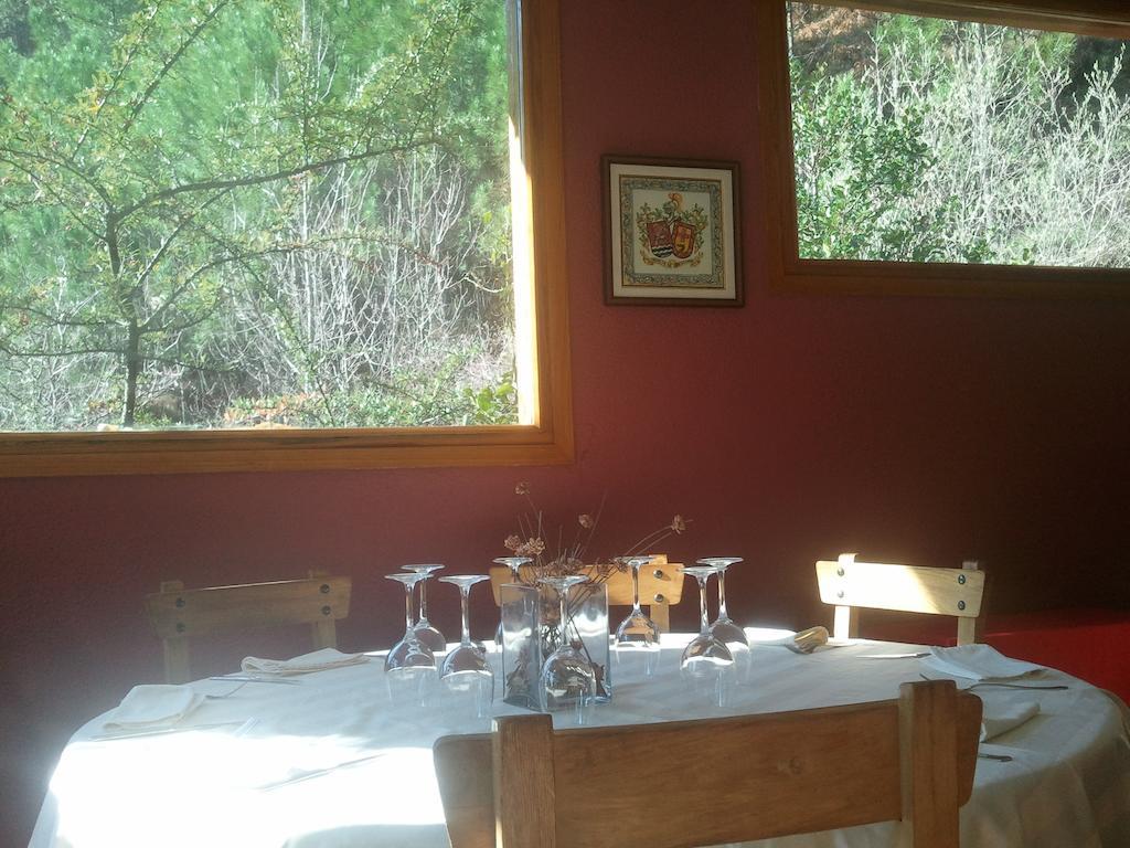Hostal-Restaurante Fogon De Gredos Guisando Exteriér fotografie
