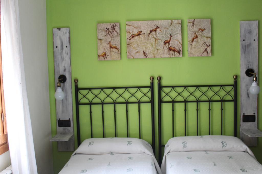 Hostal-Restaurante Fogon De Gredos Guisando Exteriér fotografie