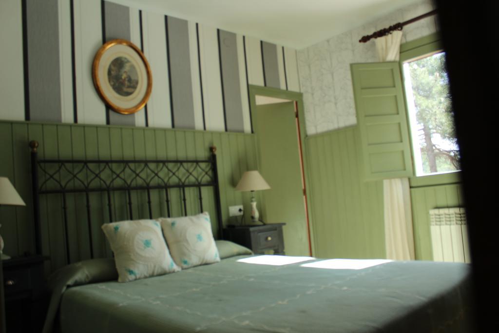 Hostal-Restaurante Fogon De Gredos Guisando Exteriér fotografie